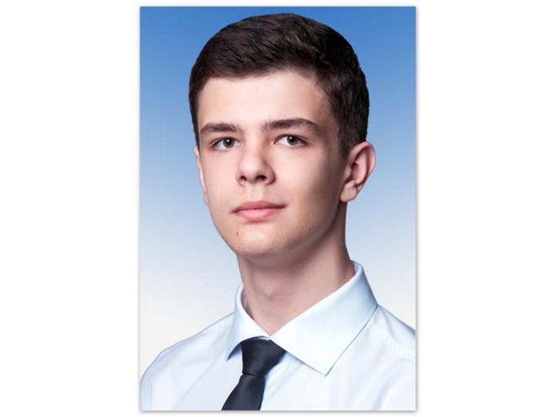 Андрей Плодухин – выпускник 2016 г..