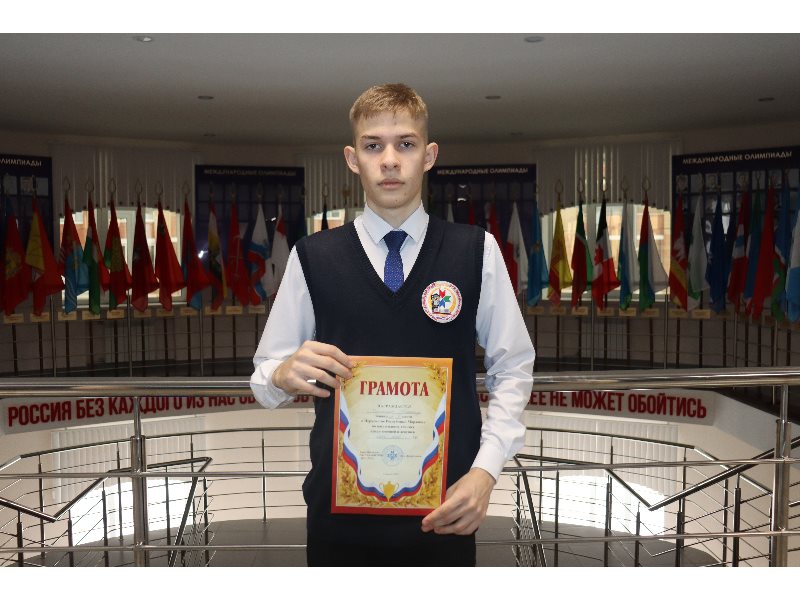 Обучающийся лицея занял второе место в Первенстве Республики Мордовия по настольному теннису.